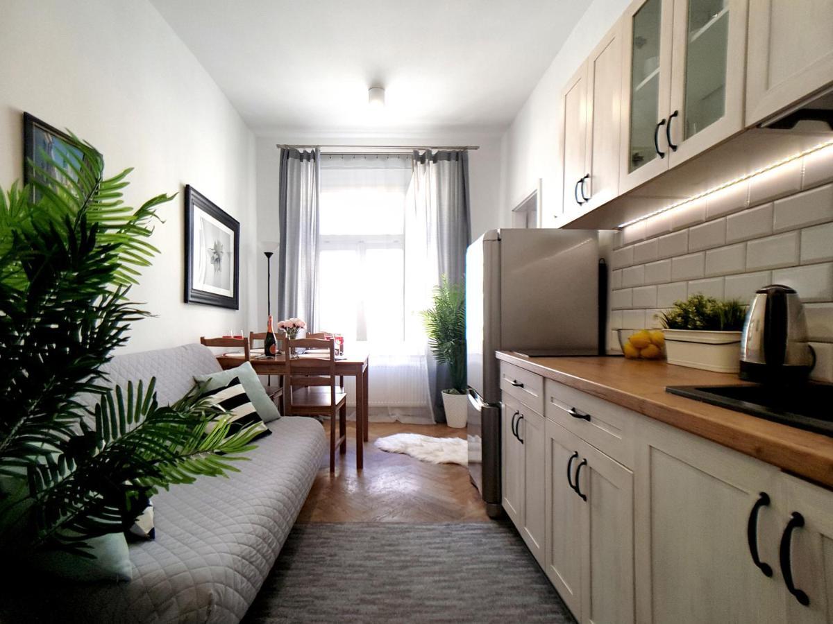 Apartament Litevski Deluxe Lublin Bagian luar foto