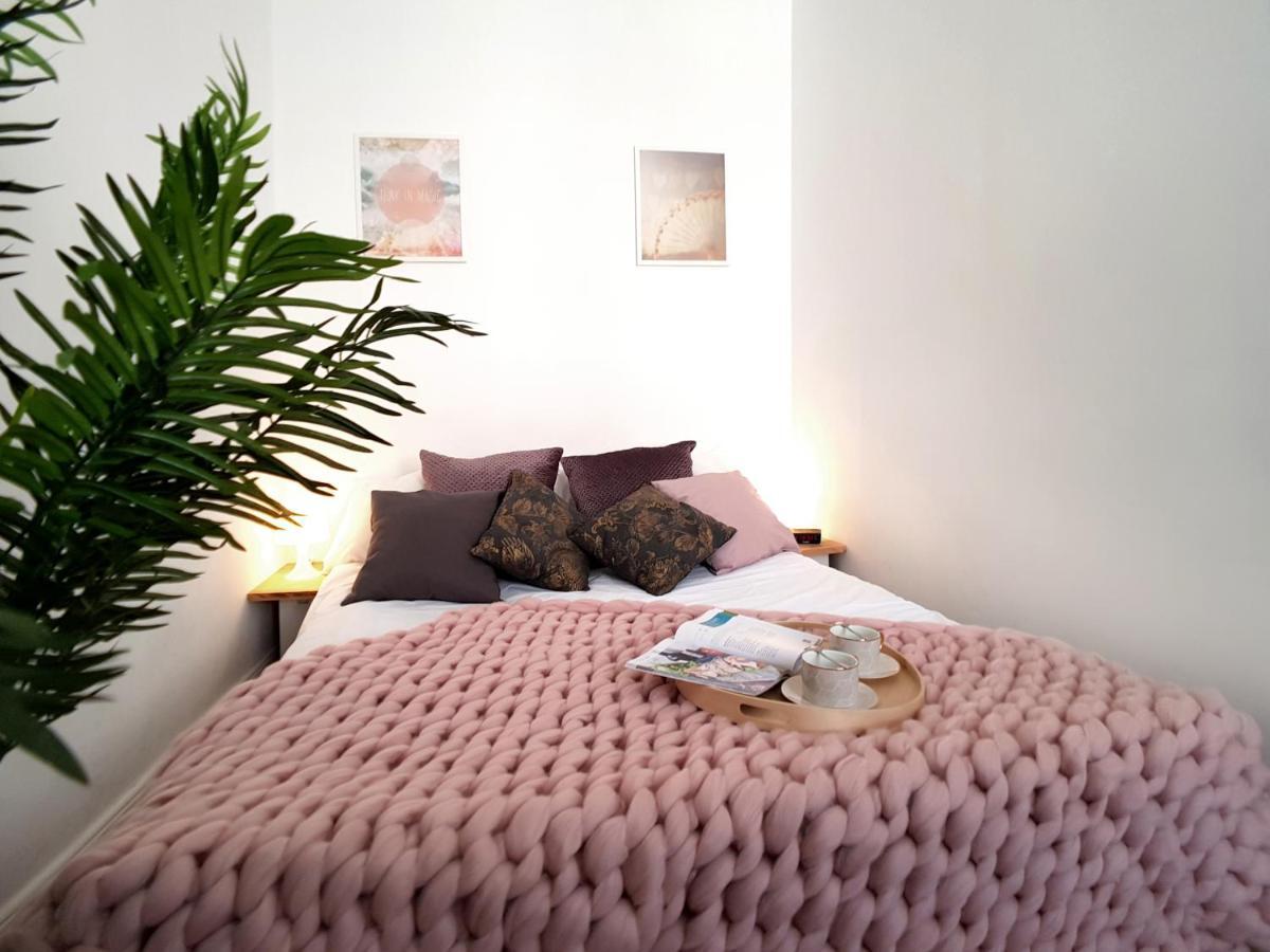 Apartament Litevski Deluxe Lublin Bagian luar foto