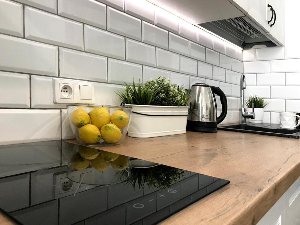 Apartament Litevski Deluxe Lublin Bagian luar foto